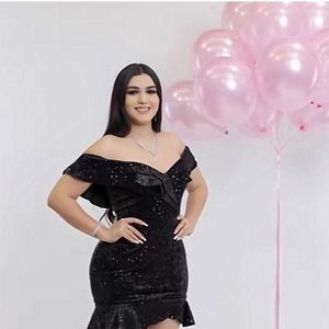 Meet your Posher, Wendy